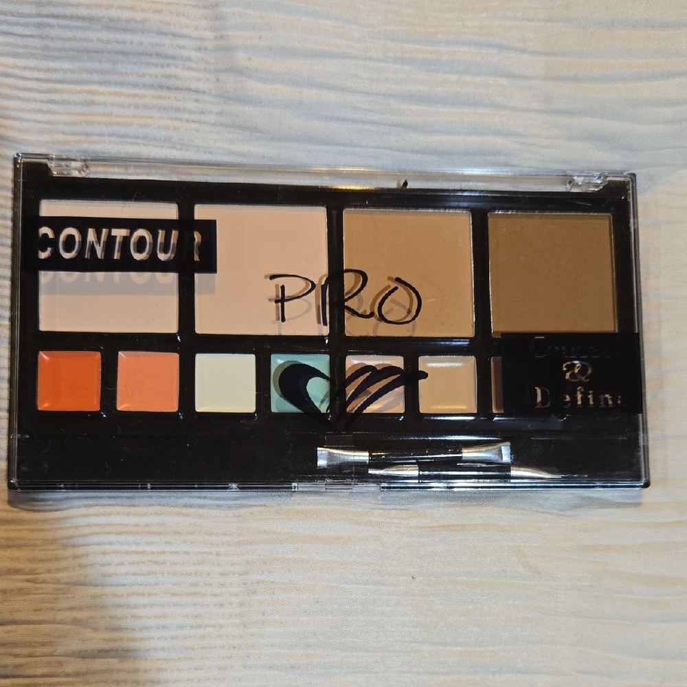 Muse Define Contour Palette - Orange, Cream, Brown